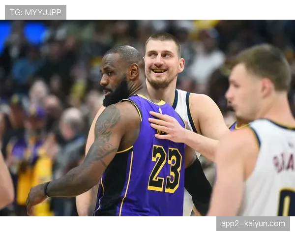 NBA官网预测西部格局雷霆登顶榜首湖人勇士跌出前四引发关注